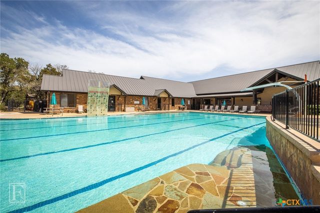 2447 Wallaby Circle, New Braunfels, TX 78132