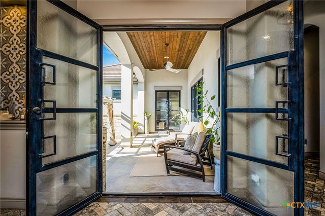 2447 Wallaby Circle, New Braunfels, TX 78132