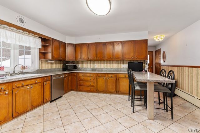 2784 State Rt 51, German Flatts, NY 13357