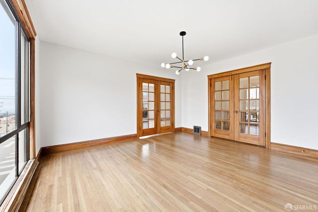 1444 Ulloa Street, San Francisco, CA 94116