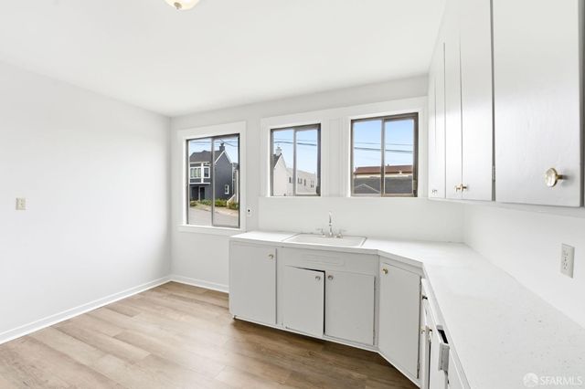 1444 Ulloa Street, San Francisco, CA 94116