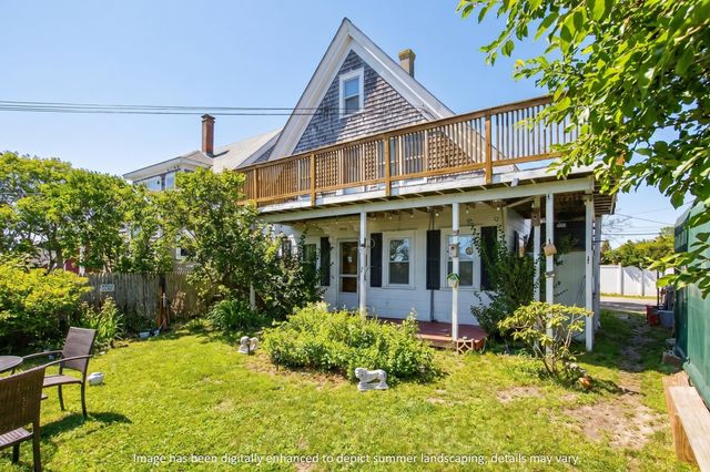 21 Mechanic Street, Provincetown, MA 02657