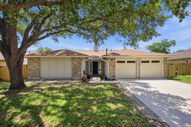 2858 BURNING ROCK ST, San Antonio, TX 78247
