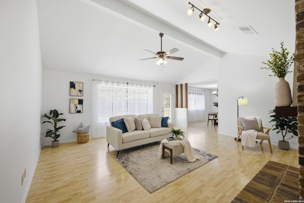 2858 BURNING ROCK ST, San Antonio, TX 78247