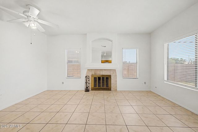 6947 W VIA DEL SOL Drive, Glendale, AZ 85310