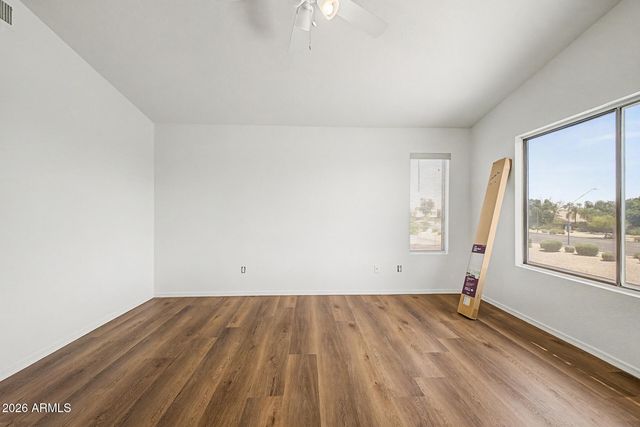 6947 W VIA DEL SOL Drive, Glendale, AZ 85310