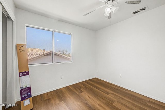 6947 W VIA DEL SOL Drive, Glendale, AZ 85310