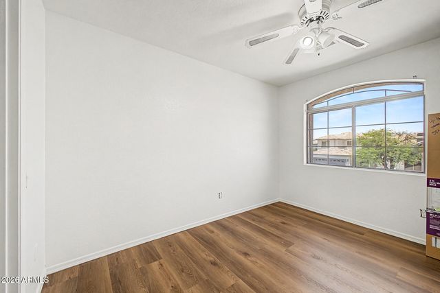 6947 W VIA DEL SOL Drive, Glendale, AZ 85310