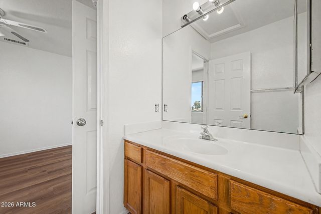 6947 W VIA DEL SOL Drive, Glendale, AZ 85310