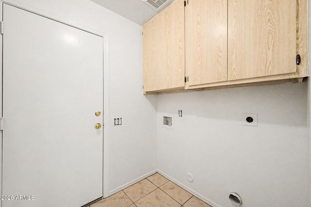 6947 W VIA DEL SOL Drive, Glendale, AZ 85310