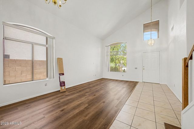 6947 W VIA DEL SOL Drive, Glendale, AZ 85310