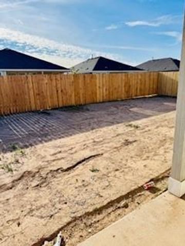 176 Alamito Ave, Kyle, TX 78640
