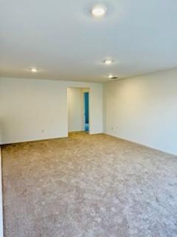 176 Alamito Ave, Kyle, TX 78640