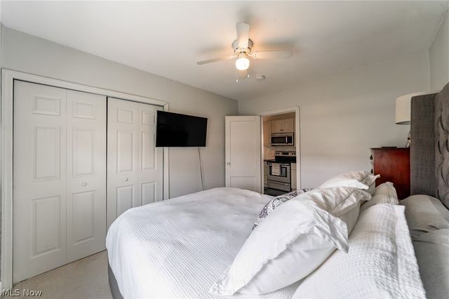 192 Sunset Road, Avon Lake, OH 44012