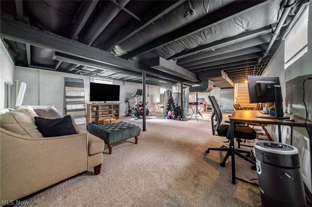 192 Sunset Road, Avon Lake, OH 44012