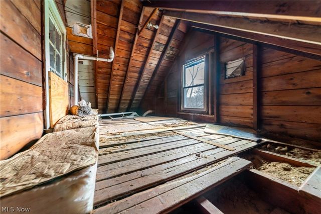 192 Sunset Road, Avon Lake, OH 44012