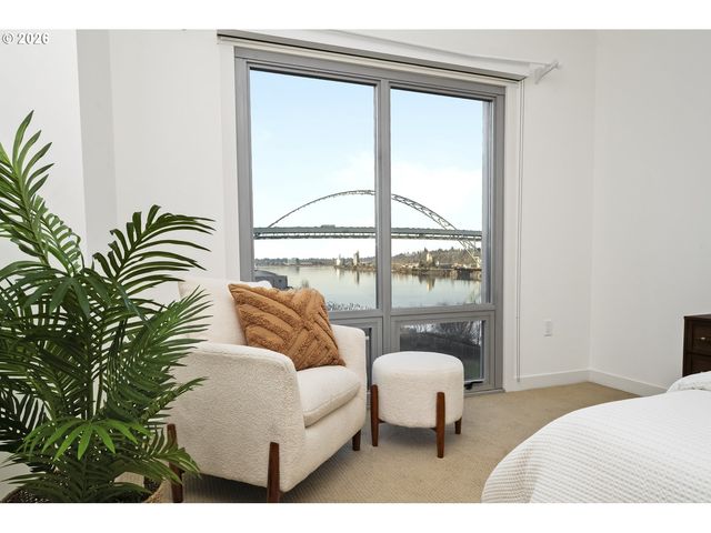 1310 Nw NAITO Pkwy 505A, Portland, OR 97209