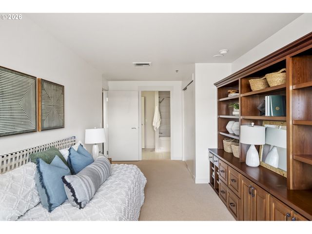 1310 Nw NAITO Pkwy 505A, Portland, OR 97209