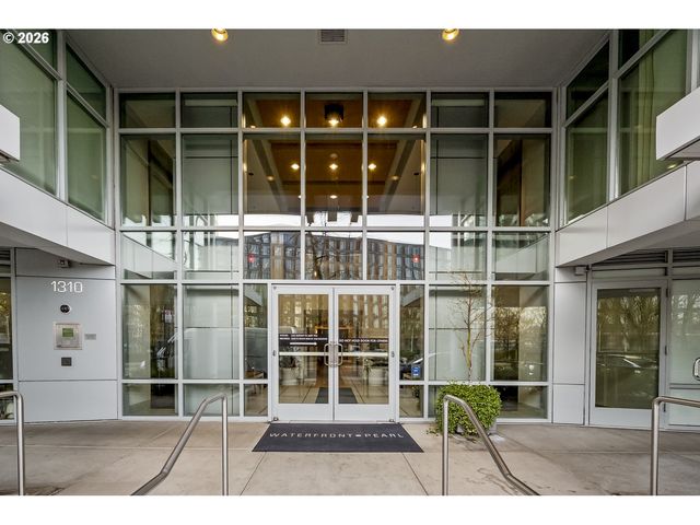 1310 Nw NAITO Pkwy 505A, Portland, OR 97209