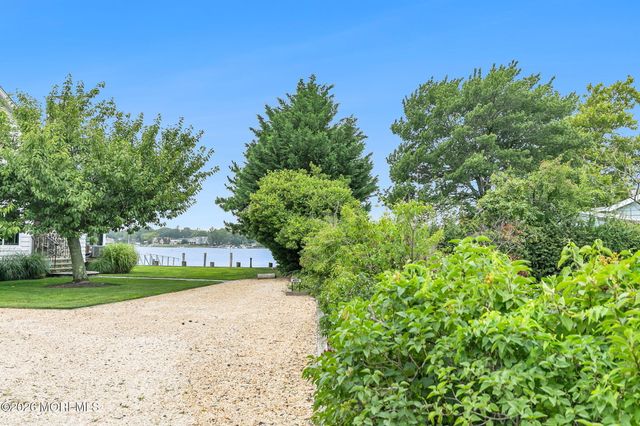 453 Milton Avenue, Oceanport, NJ 07757