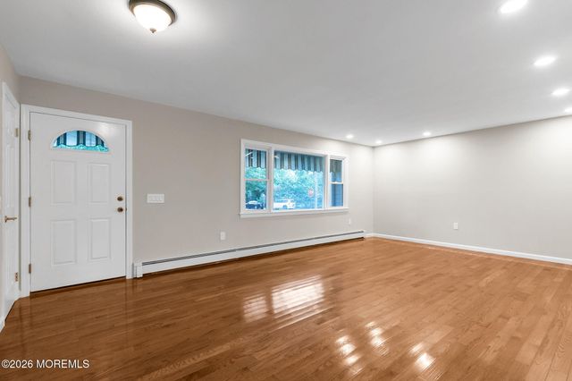453 Milton Avenue, Oceanport, NJ 07757