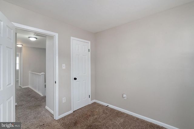 2801 BANKS CT, Dumfries, VA 22026