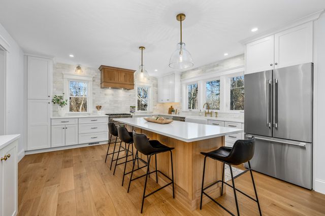 21 Seneca Lane, Sandwich, MA 02563