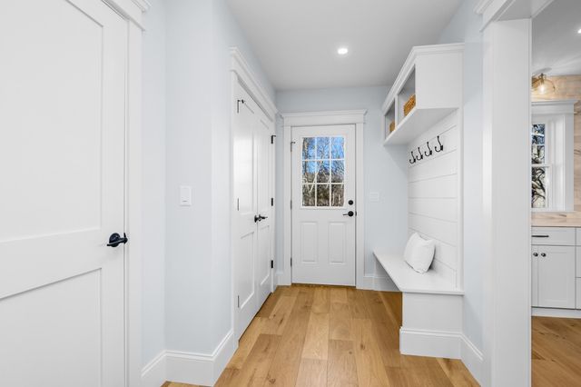 21 Seneca Lane, Sandwich, MA 02563