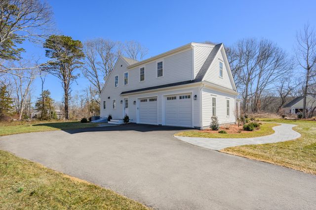 21 Seneca Lane, Sandwich, MA 02563