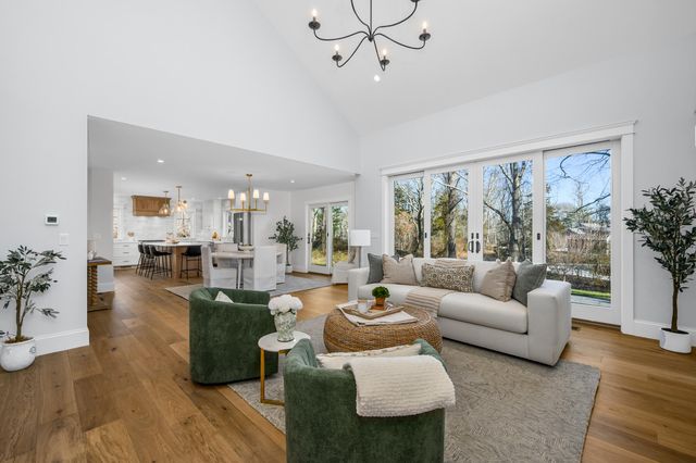 21 Seneca Lane, Sandwich, MA 02563