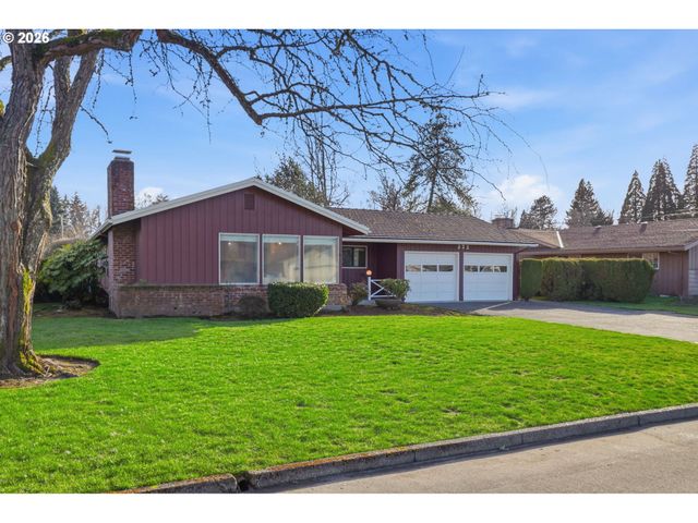 922 Ne DONELSON Rd, Hillsboro, OR 97124