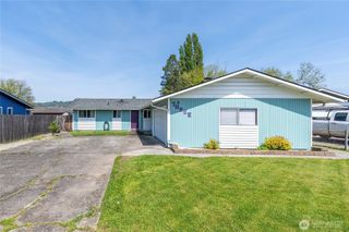 3 35th Ct, Longview, WA 98632