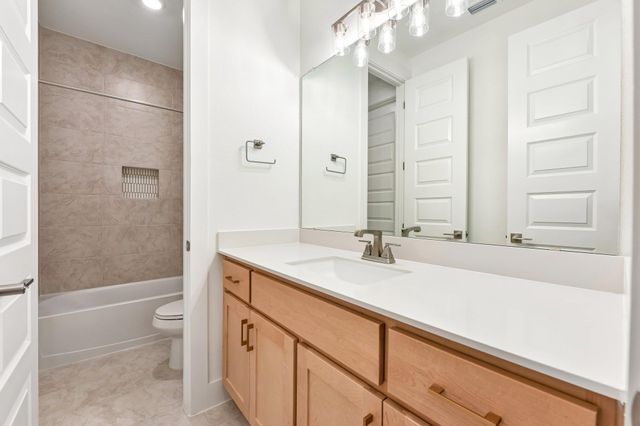 18808 Hopper LN, Austin, TX 78738