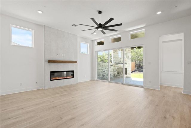 18808 Hopper LN, Austin, TX 78738