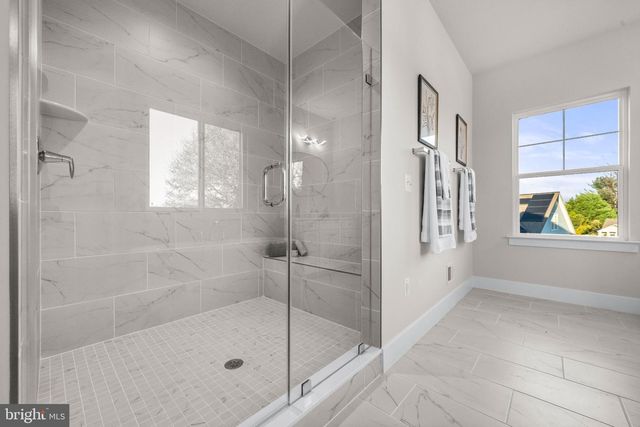 7505 MAGARITY RD, Falls Church, VA 22043