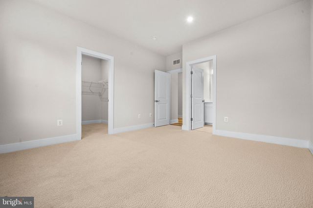 7505 MAGARITY RD, Falls Church, VA 22043