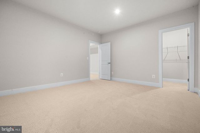 7505 MAGARITY RD, Falls Church, VA 22043
