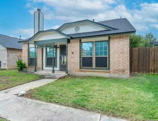 731 GARDEN MEADOW DR, Universal City, TX 78148