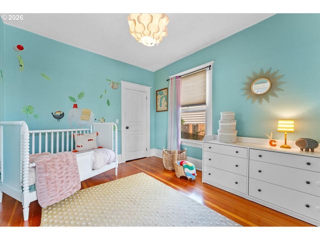 8547 N OSWEGO Ave, Portland, OR 97203