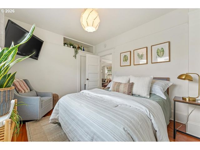 8547 N OSWEGO Ave, Portland, OR 97203