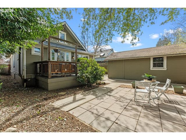 8547 N OSWEGO Ave, Portland, OR 97203