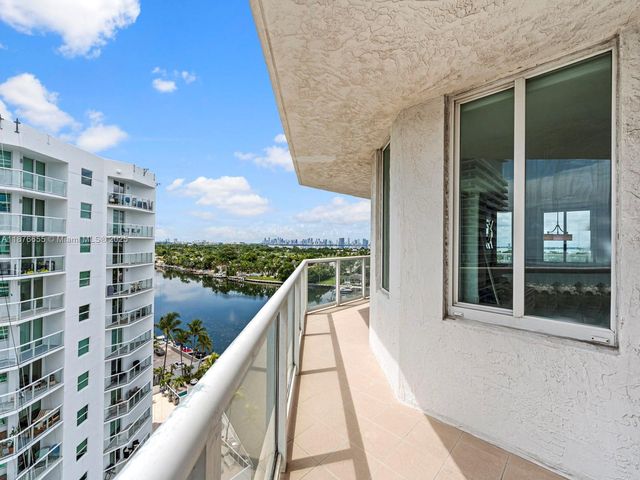 5900 Collins Ave 1201, Miami Beach, FL 33140