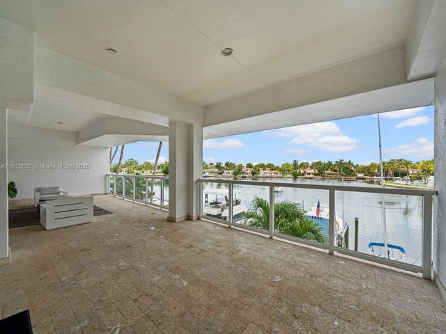 5900 Collins Ave 1201, Miami Beach, FL 33140