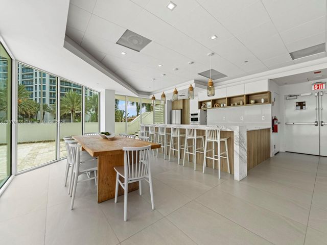 5900 Collins Ave 1201, Miami Beach, FL 33140