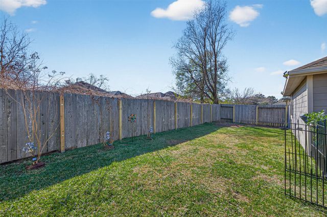 2248 Ivy Wall Drive, Conroe, TX 77301