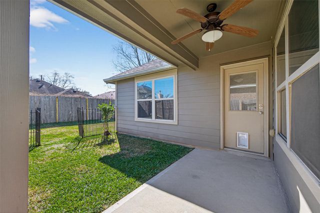 2248 Ivy Wall Drive, Conroe, TX 77301