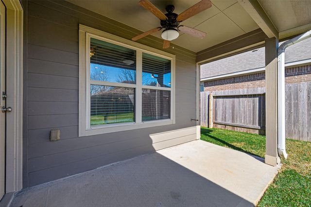 2248 Ivy Wall Drive, Conroe, TX 77301