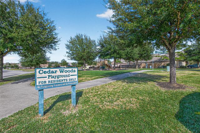 2248 Ivy Wall Drive, Conroe, TX 77301