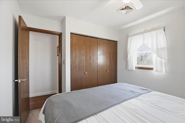 3481 MOUNT JOY RD, Mount Joy, PA 17552