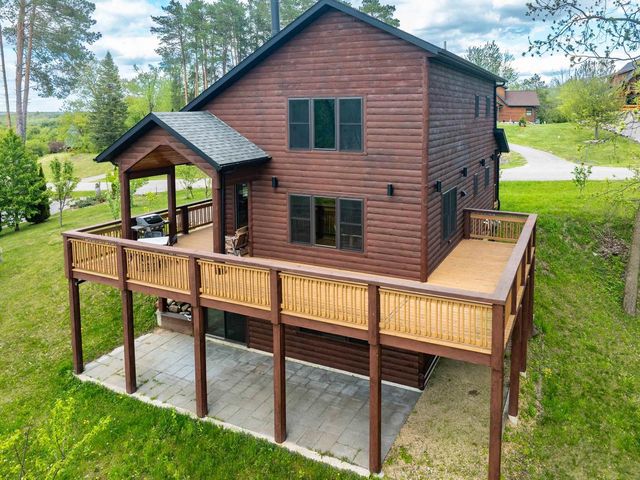 S5731 Devils Lake Parkway, Baraboo, WI 53913